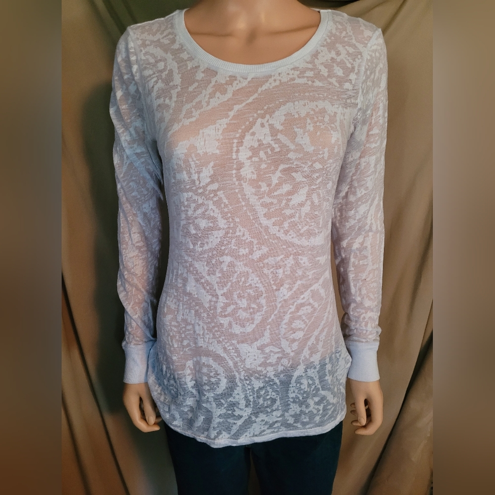 XLarge Womens Longsleeve Pullover Top.by BKE (white/sheer)